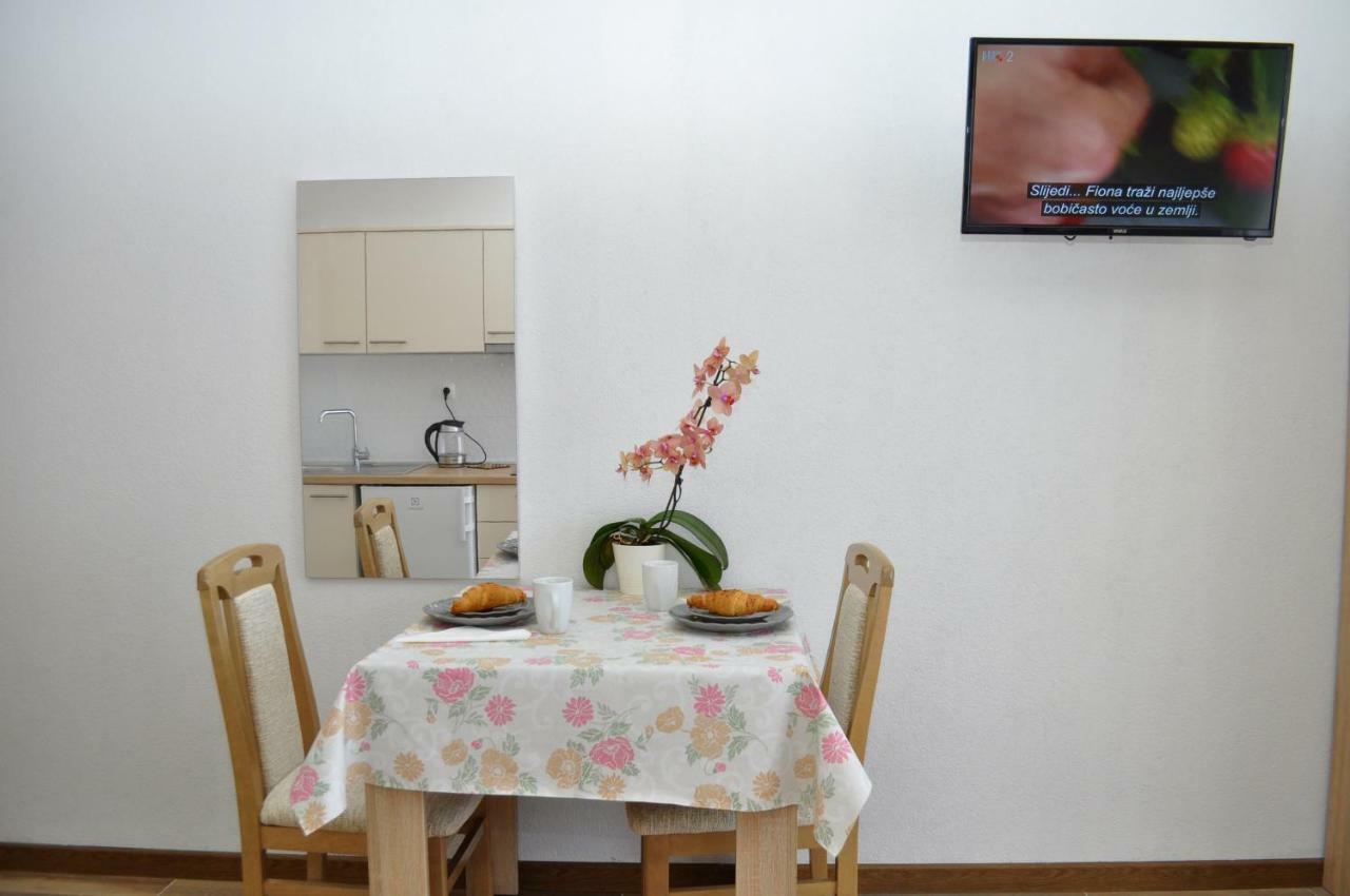 Apartment Ljubica Ljuban Makarska Esterno foto